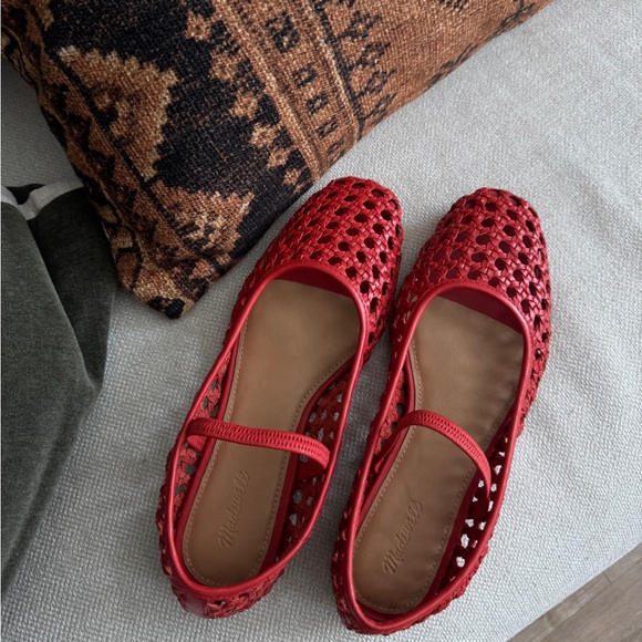 New! Madewell Greta Red Ballet Flats - Picture 2 of 2